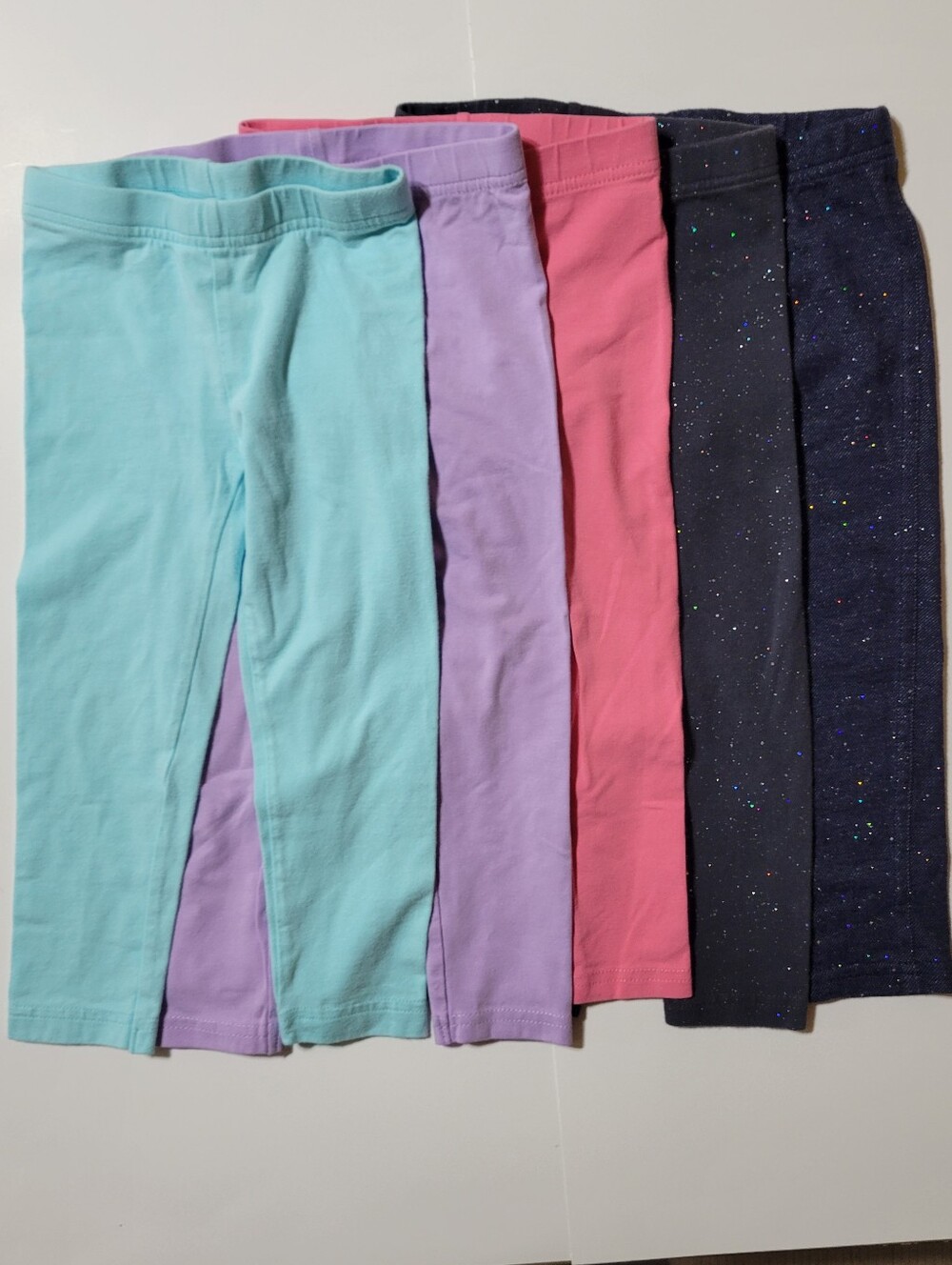 Carter’s Toddler Girls Capri Leggings Lot Size 3T Solid Glitter Stretch Pants
